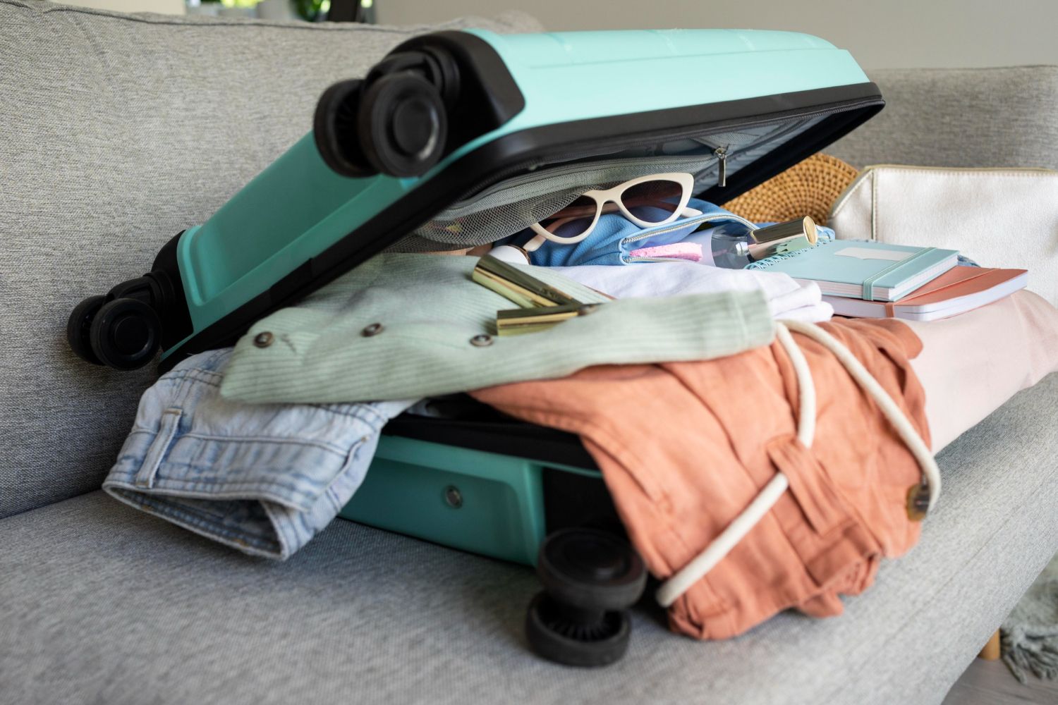 Як зібрати валізу у відпустку