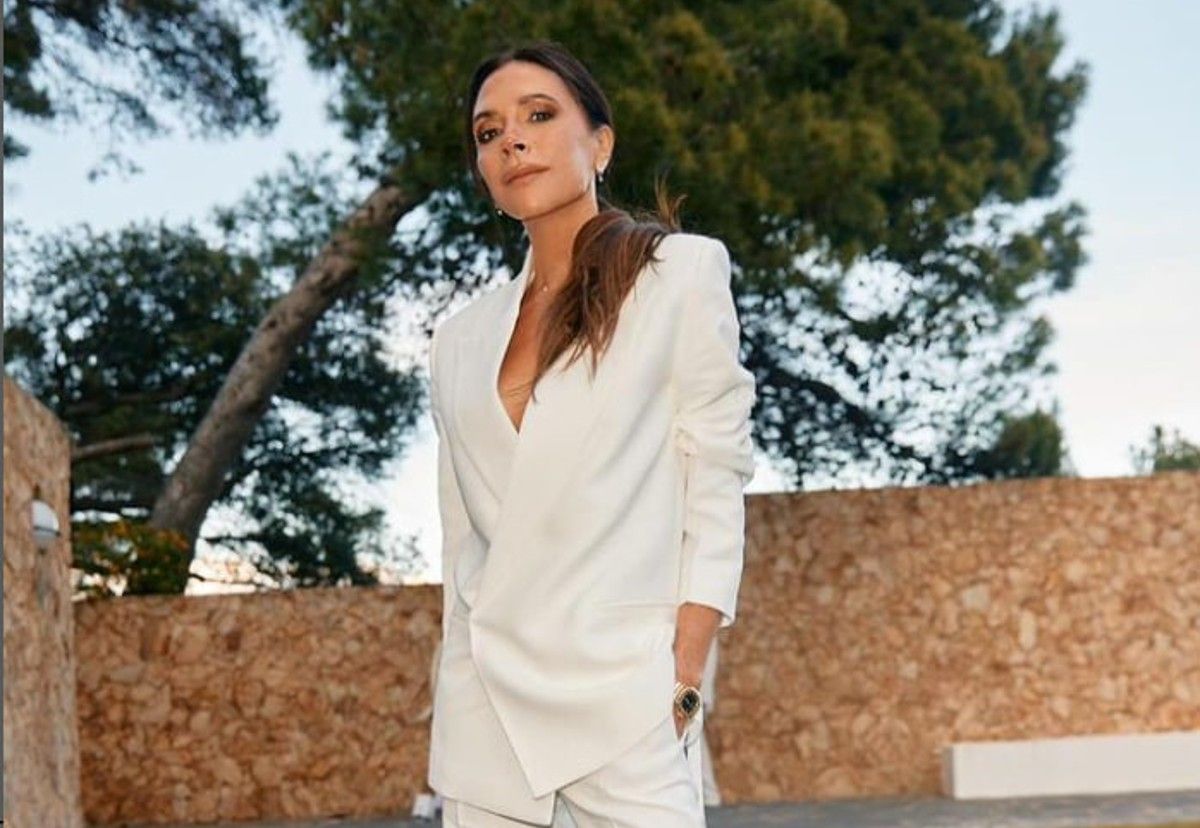 Звезда показала свой новый маникюр Звезда показала свой новый маникюр