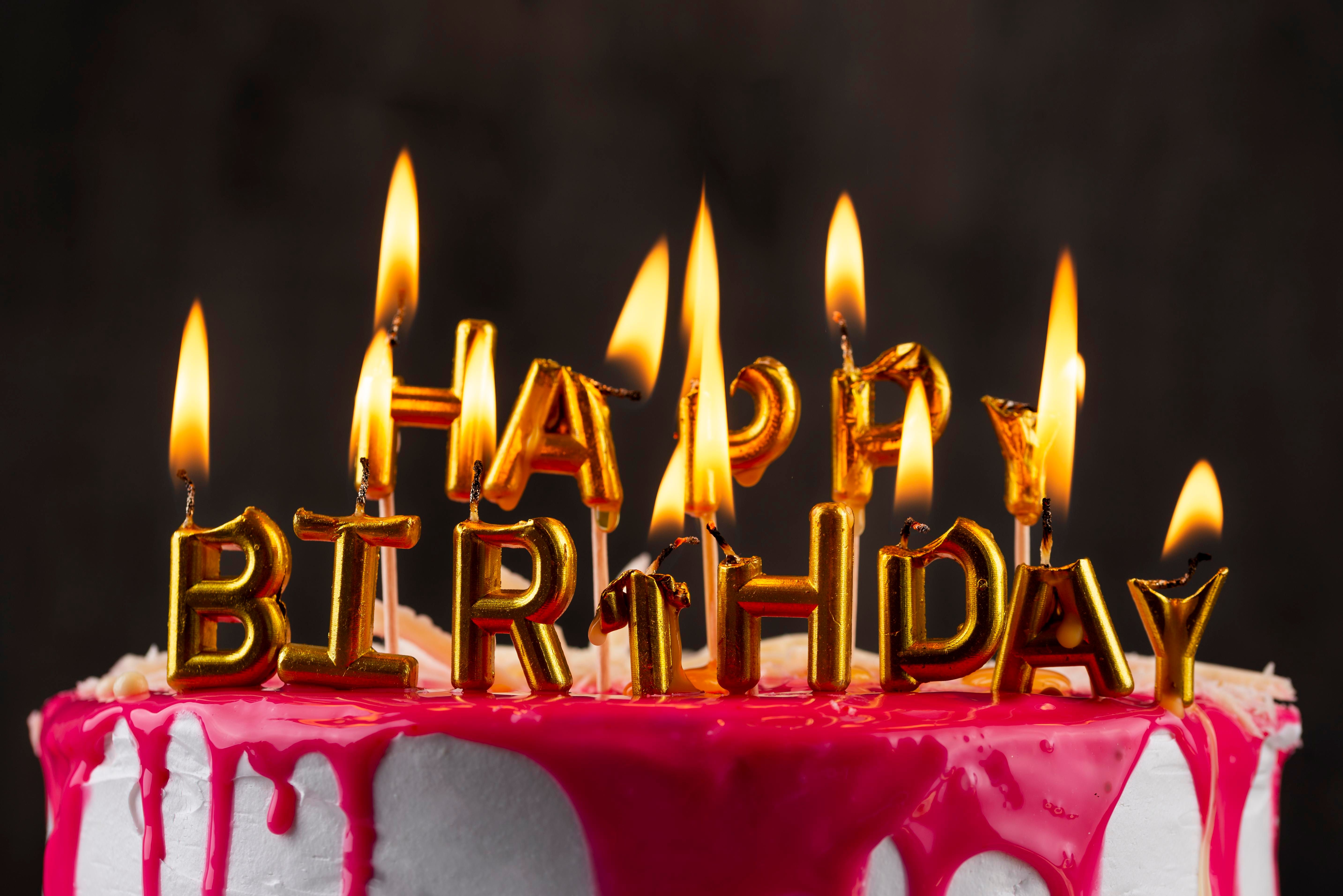 Поздравление является важной частью праздника Поздравление является важной частью праздника