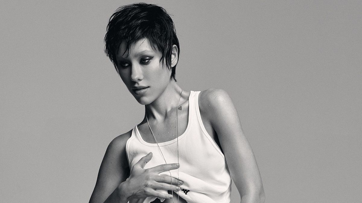 Вражаюче перевтілення Даші Квіткової Вражаюче перевтілення Даші Квіткової