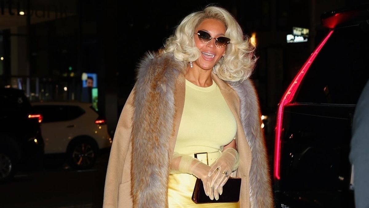 Бейонсе посетила светскую вечеринку Бейонсе посетила светскую вечеринку