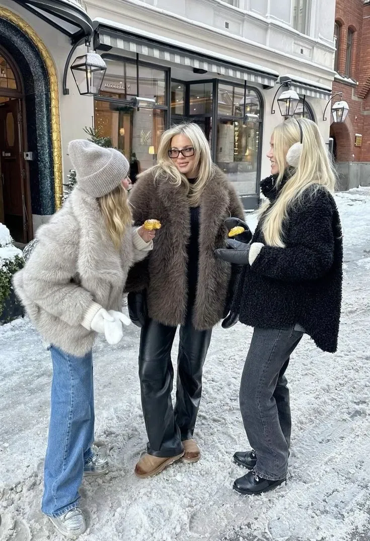 Трендовий верхній одяг на зиму 2025 Трендовий верхній одяг на зиму 2025