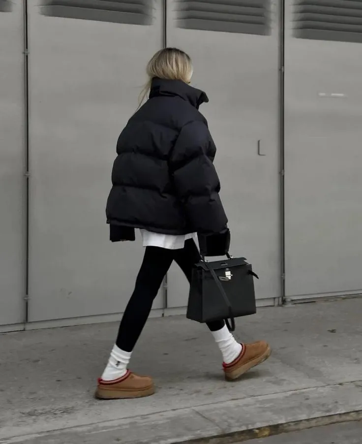 Стильні образи з легінсами Стильні образи з легінсами