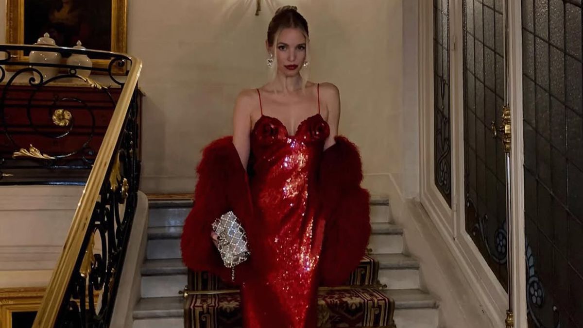 Найкращі кольори суконь для Нового року Найкращі кольори суконь для Нового року