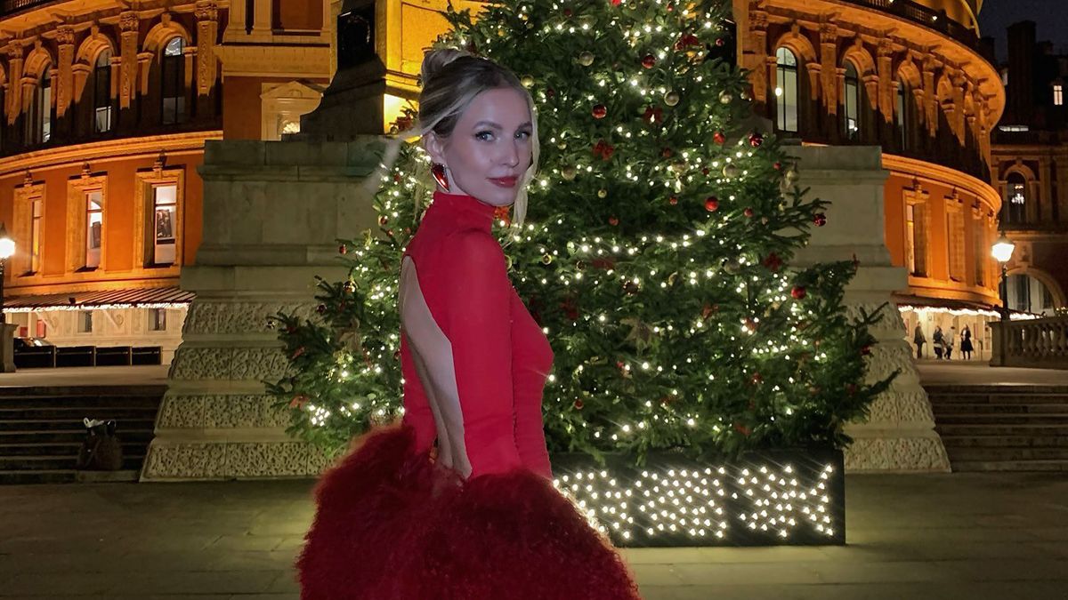 Розкішні макіяжі на Новий рік 2025 Розкішні макіяжі на Новий рік 2025