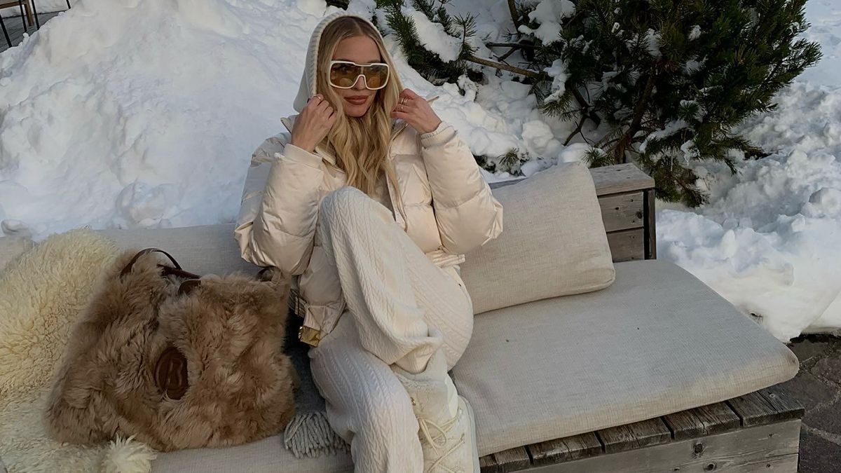 Хутряна сумка є популярною взимку Хутряна сумка є популярною взимку