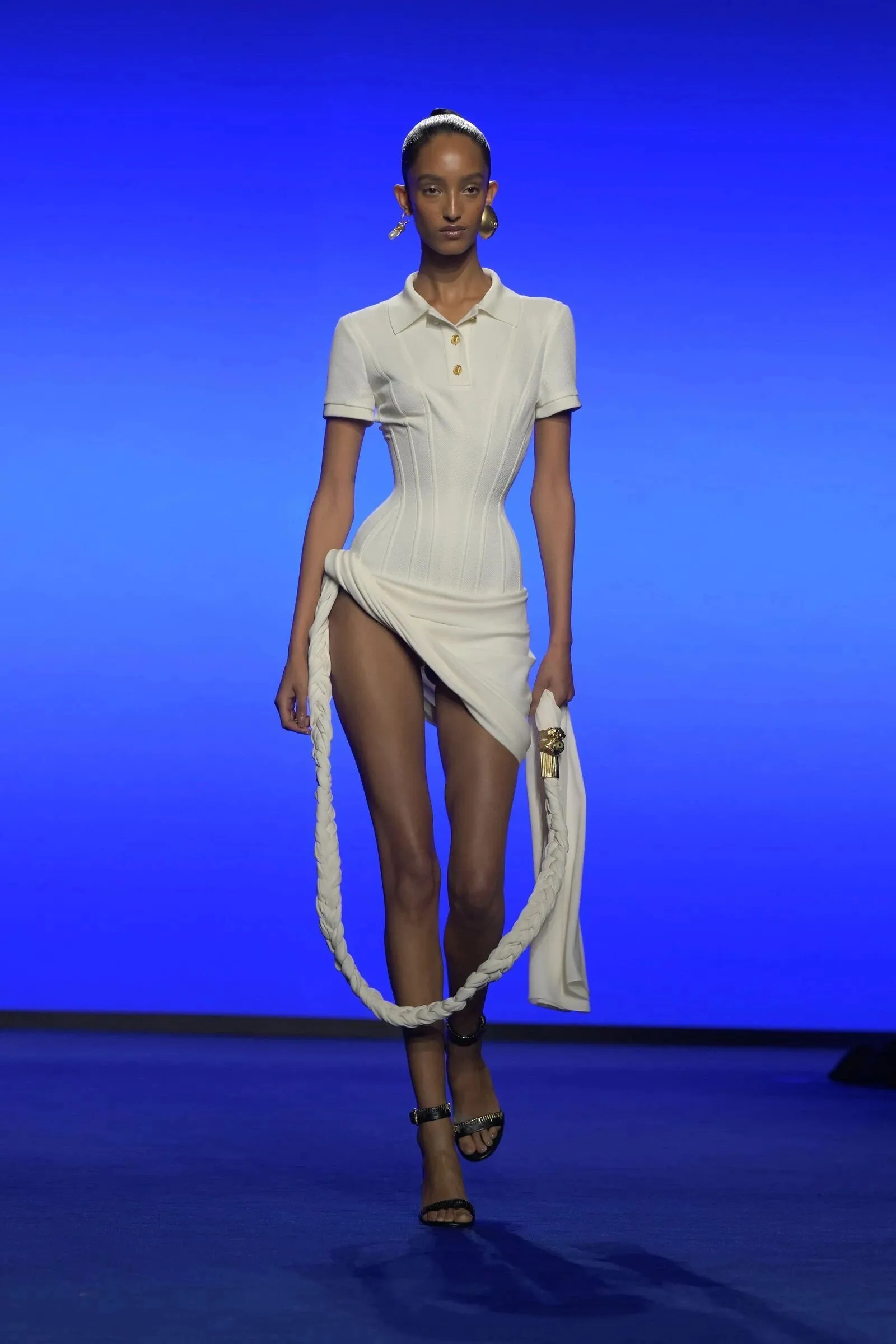 Красиві сукні на весняний сезон