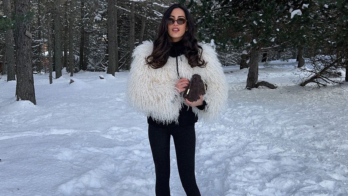 Стильные шубы на зиму в белом цвете в белом цвете Стильные шубы на зиму в белом цвете в белом цвете