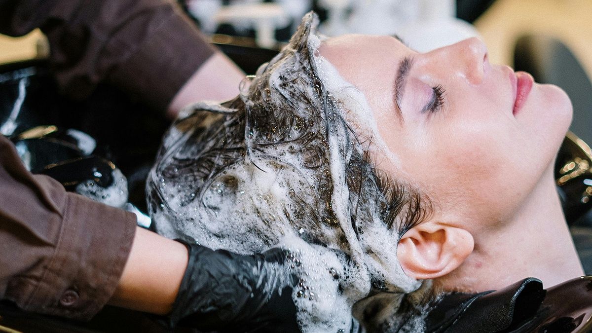 Мытье волос зависит от различных факторов Мытье волос зависит от различных факторов