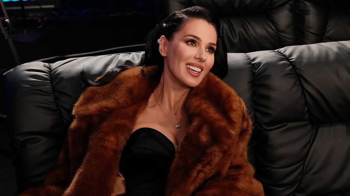 Стилисты назвали 5 цветов, которые подходят всем Стилисты назвали 5 цветов, которые подходят всем