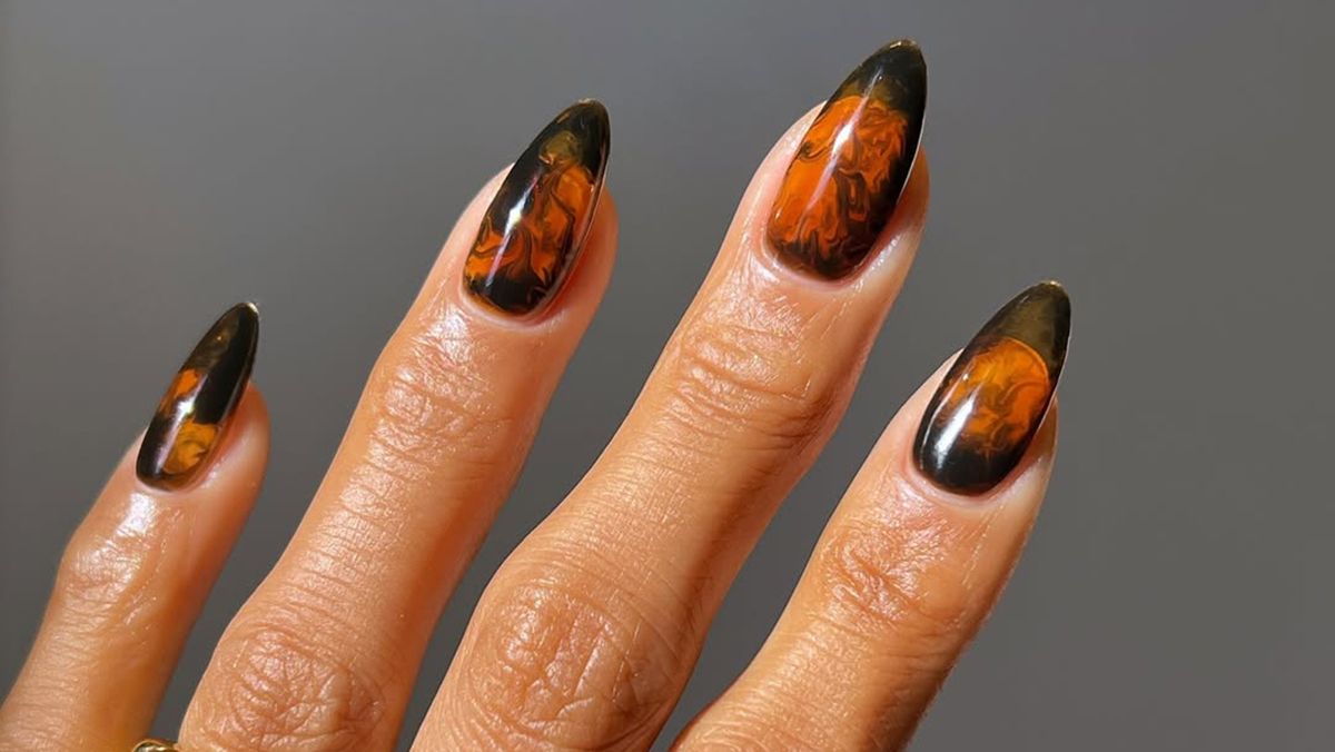 Названо с какого возраста можно делать девушкам гель-лак Названо с какого возраста можно делать девушкам гель-лак