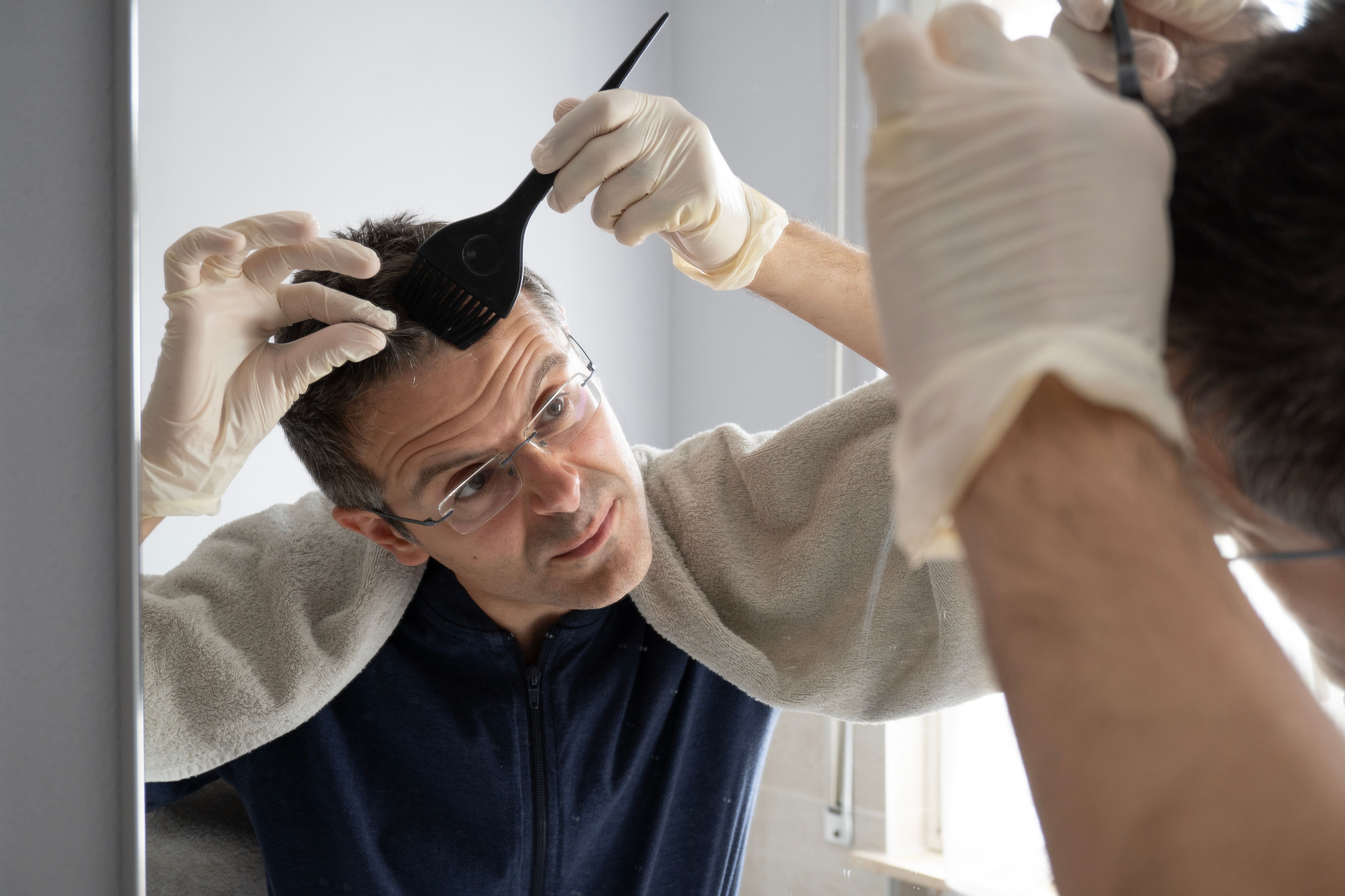 Кто из известных мужчин красит волосы Кто из известных мужчин красит волосы