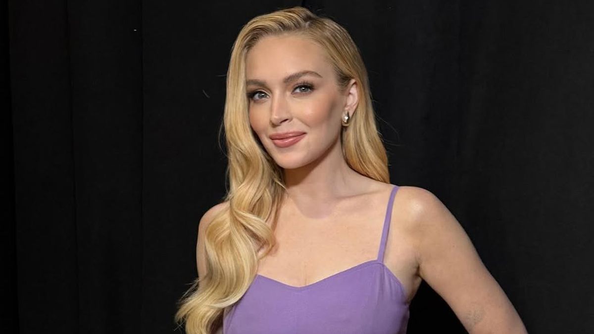 Красивий колір волосся Ліндсі Лохан Красивий колір волосся Ліндсі Лохан