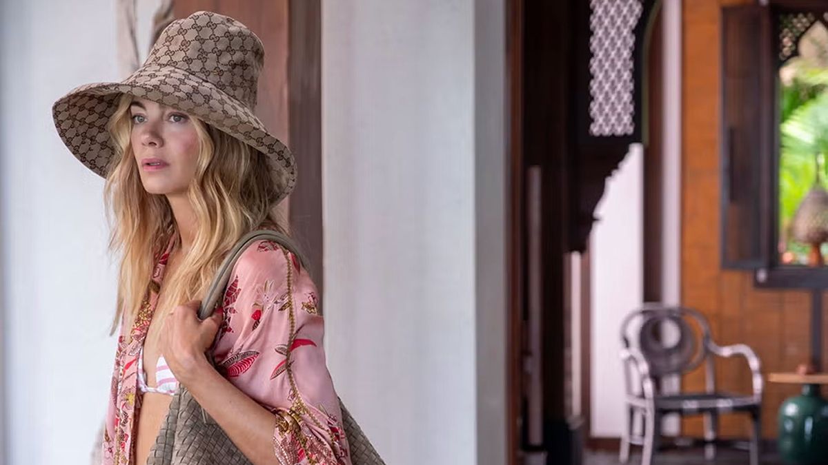 Стильные образы героинь сериала "Белый лотос" Стильные образы героинь сериала "Белый лотос"