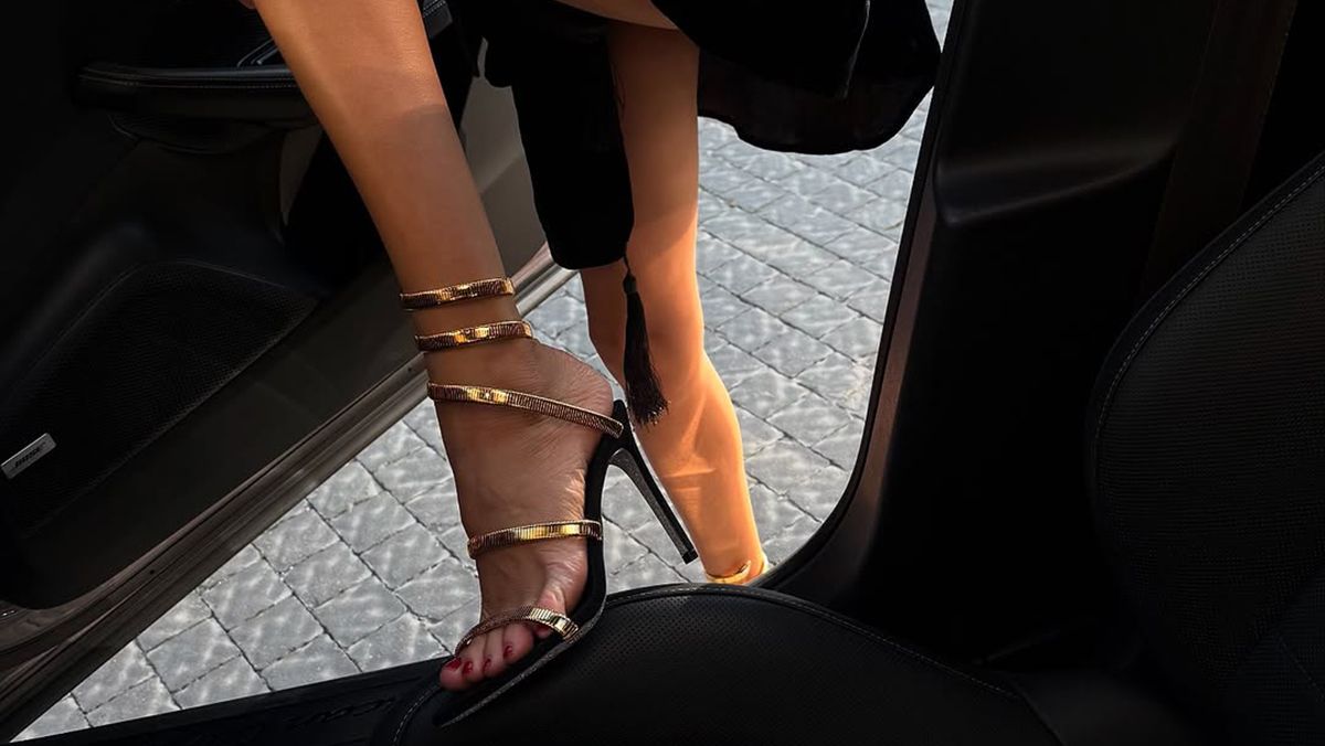 Эффектные пары обуви, которые подойдут на лето Эффектные пары обуви, которые подойдут на лето