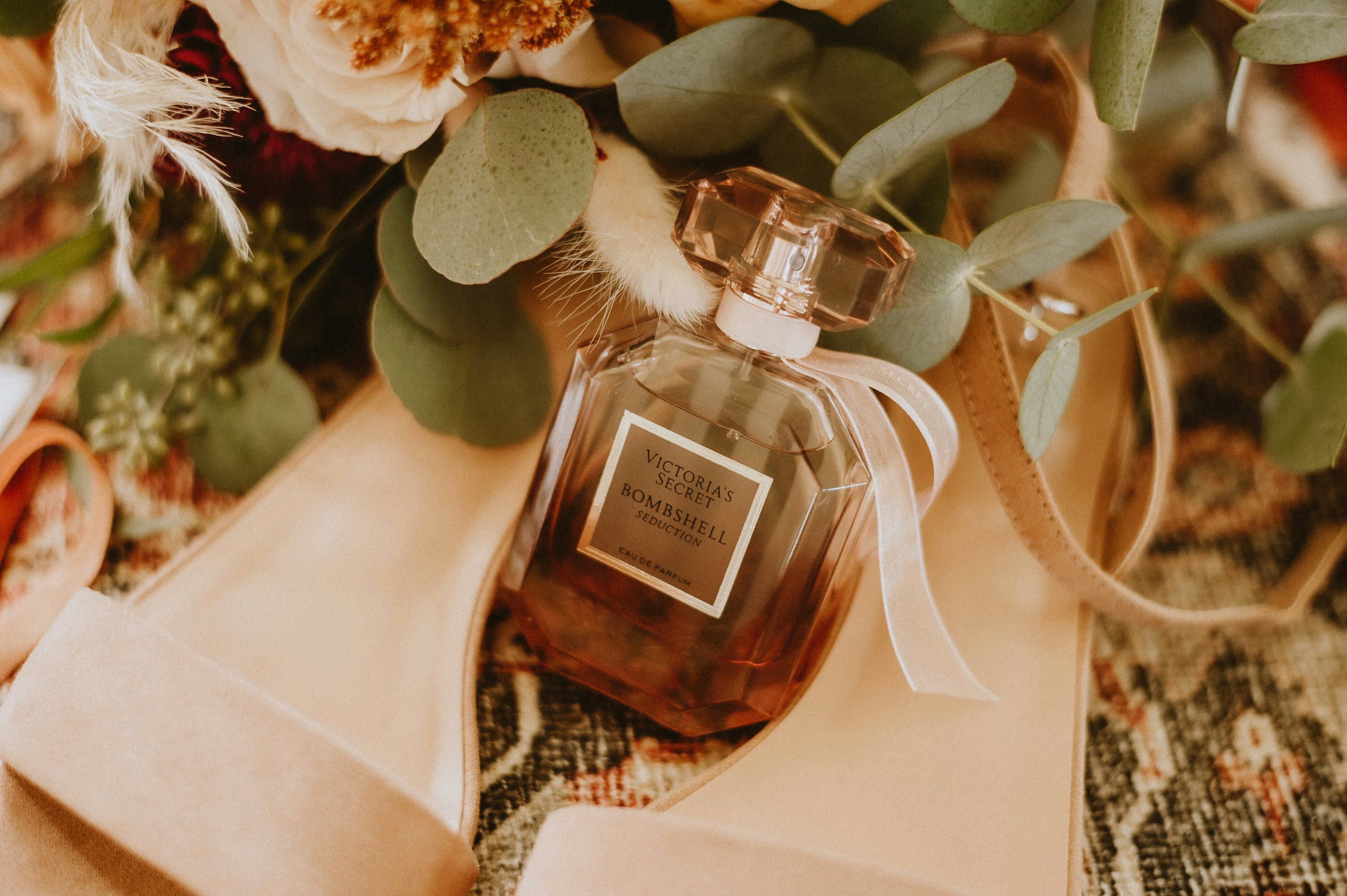 Як обрати парфуми, які триматимуться довго Як обрати парфуми, які триматимуться довго