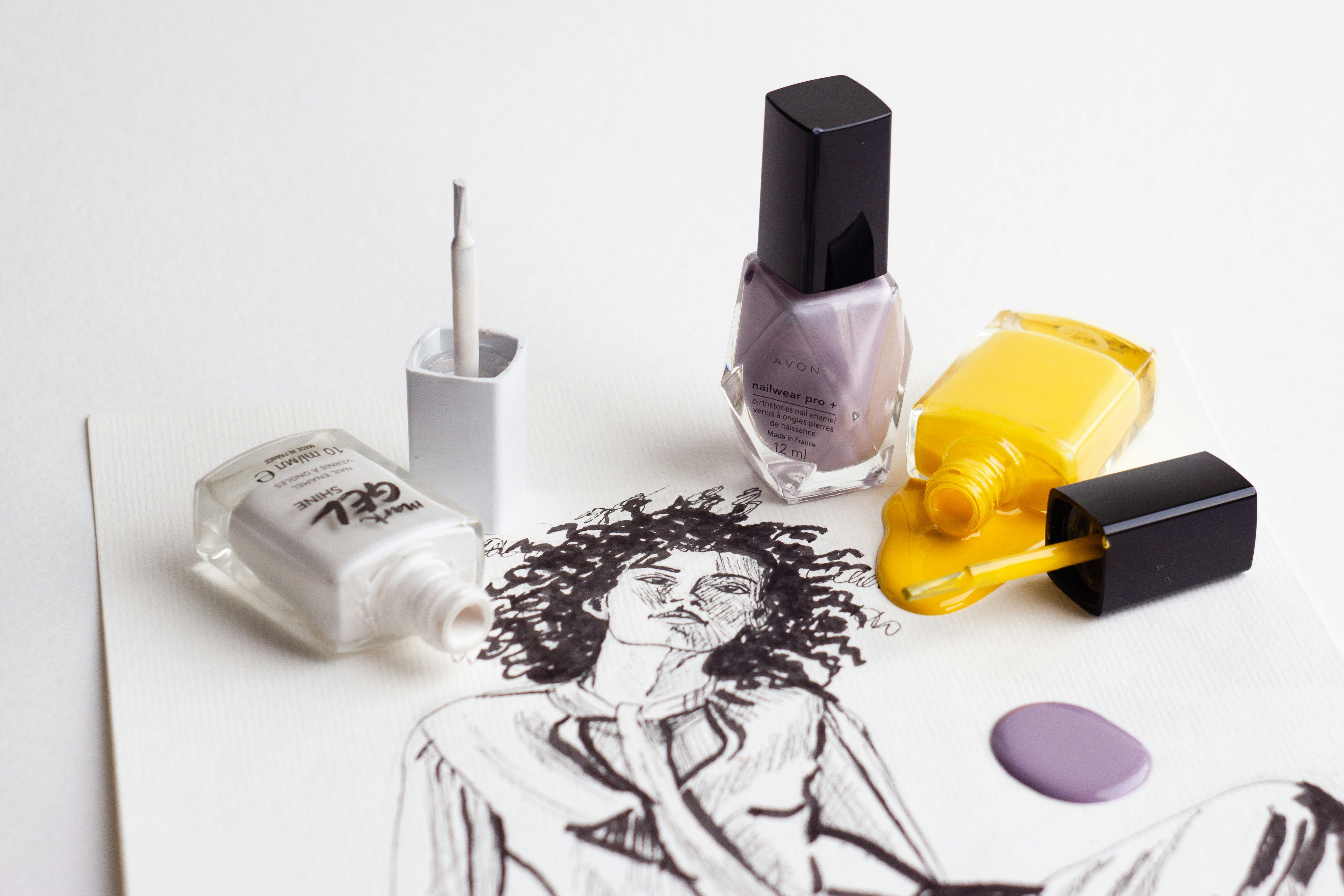 Якого кольору манікюр буде влітку в червні 2025 Якого кольору манікюр буде влітку в червні 2025