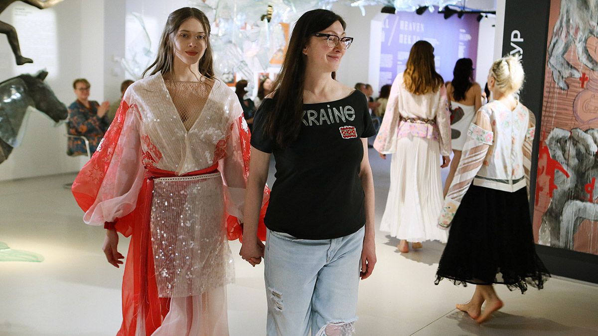 Оксана Караванская представила перформанс Оксана Караванская представила перформанс