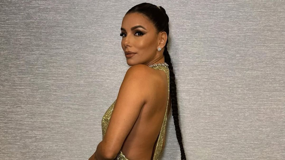 Красиві зачіски на літню пору 2025 Красиві зачіски на літню пору 2025