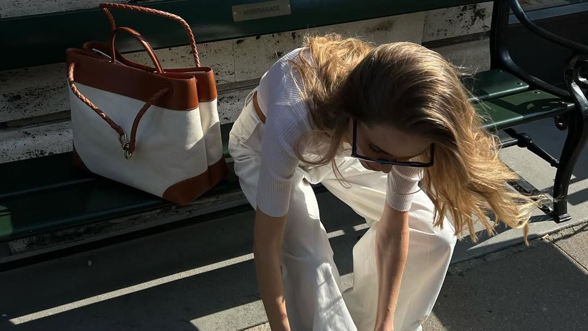 Стильные образы с белыми брюками на лето Стильные образы с белыми брюками на лето