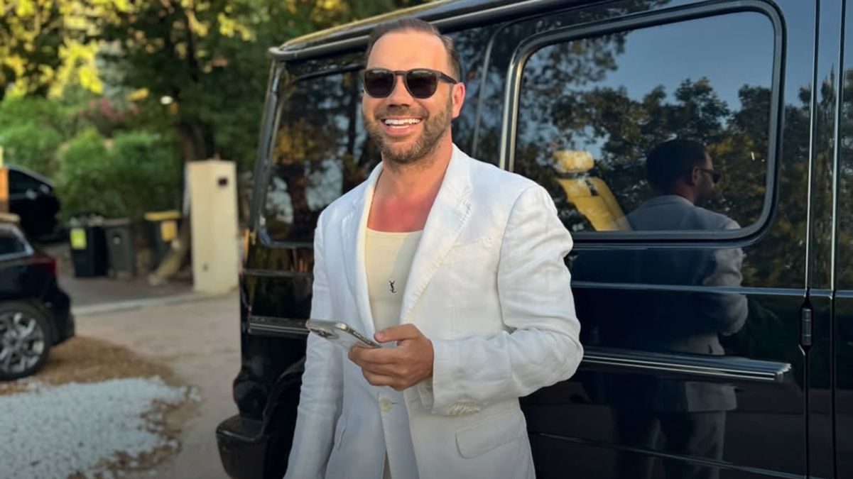 Андре Тан розповів, як дорого виглядати влітку Андре Тан розповів, як дорого виглядати влітку