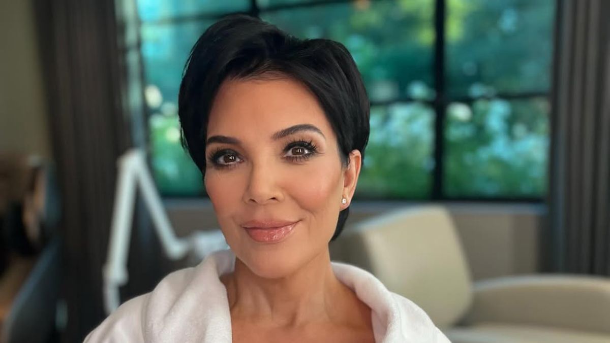 Ефектні омолоджуючі стрижки для жінок Ефектні омолоджуючі стрижки для жінок