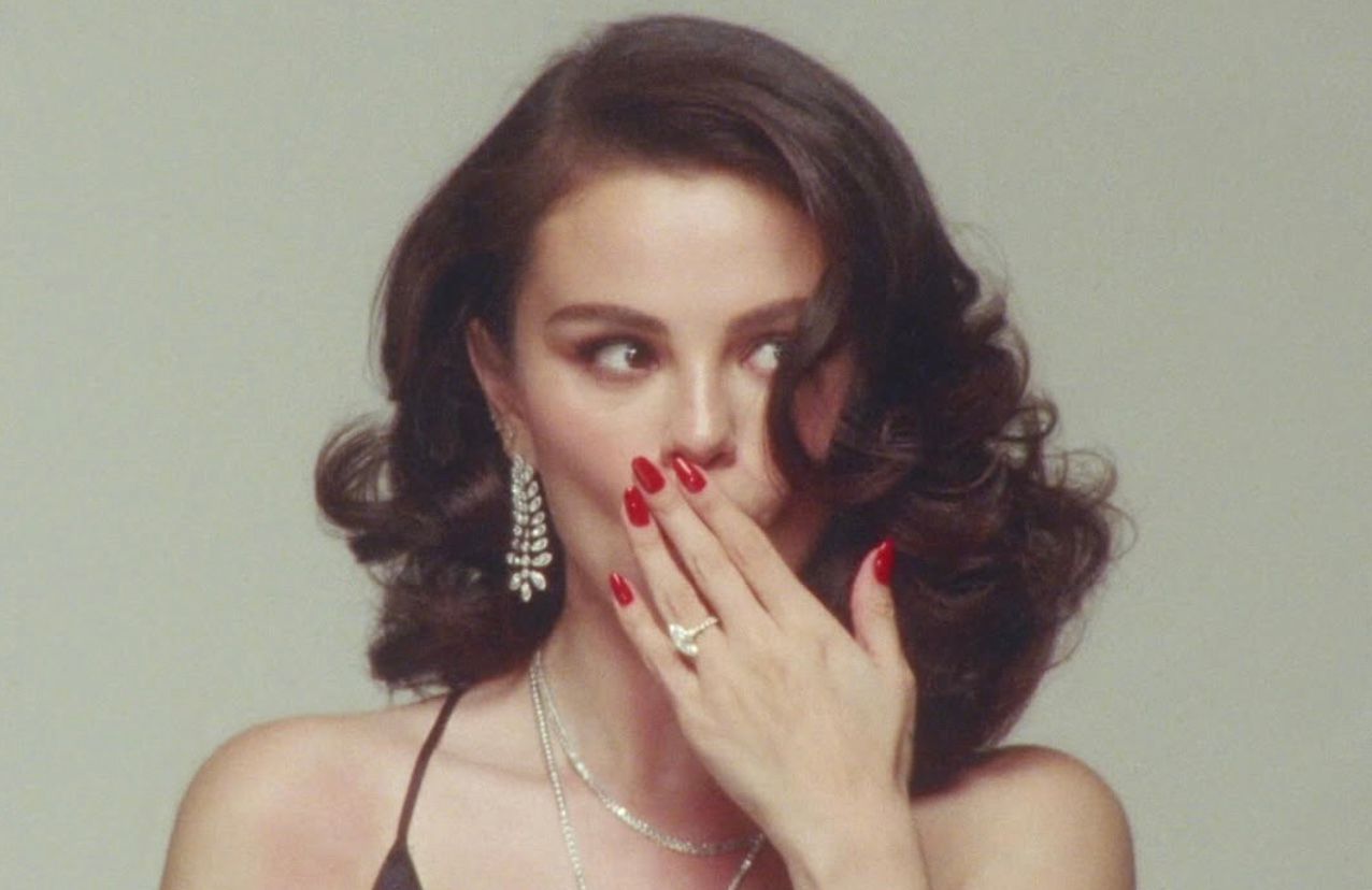 Селена Гомес показала бездоганний френч Селена Гомес показала бездоганний френч