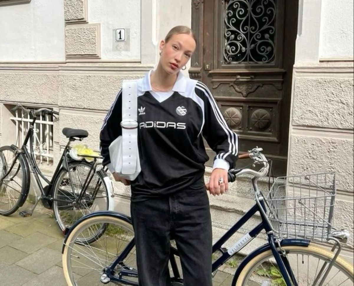 Лонгсливы снова в тренде Лонгсливы снова в тренде