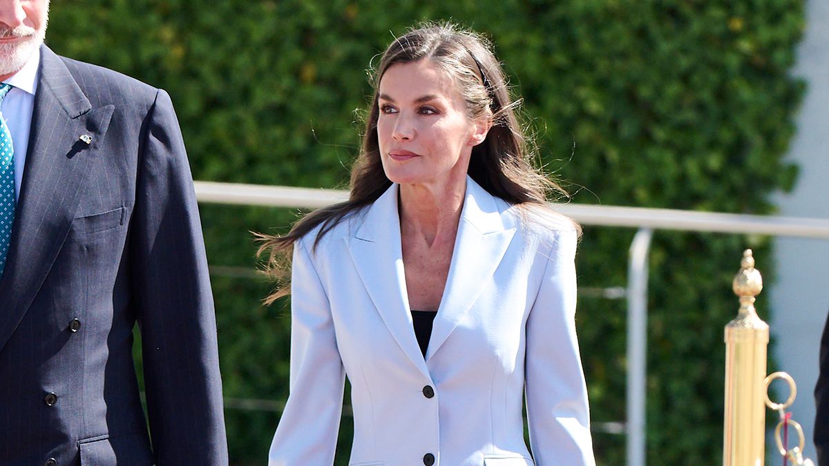 Красивый образ королевы Летиции Красивый образ королевы Летиции