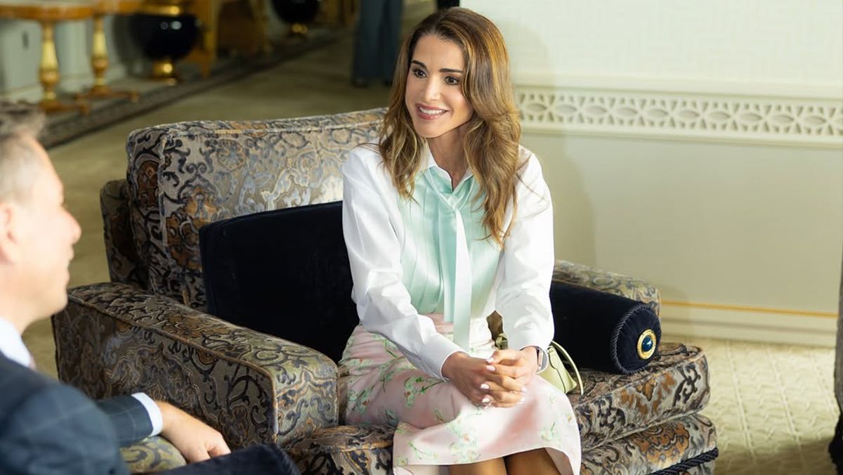 Безупречный образ королевы Рании Безупречный образ королевы Рании