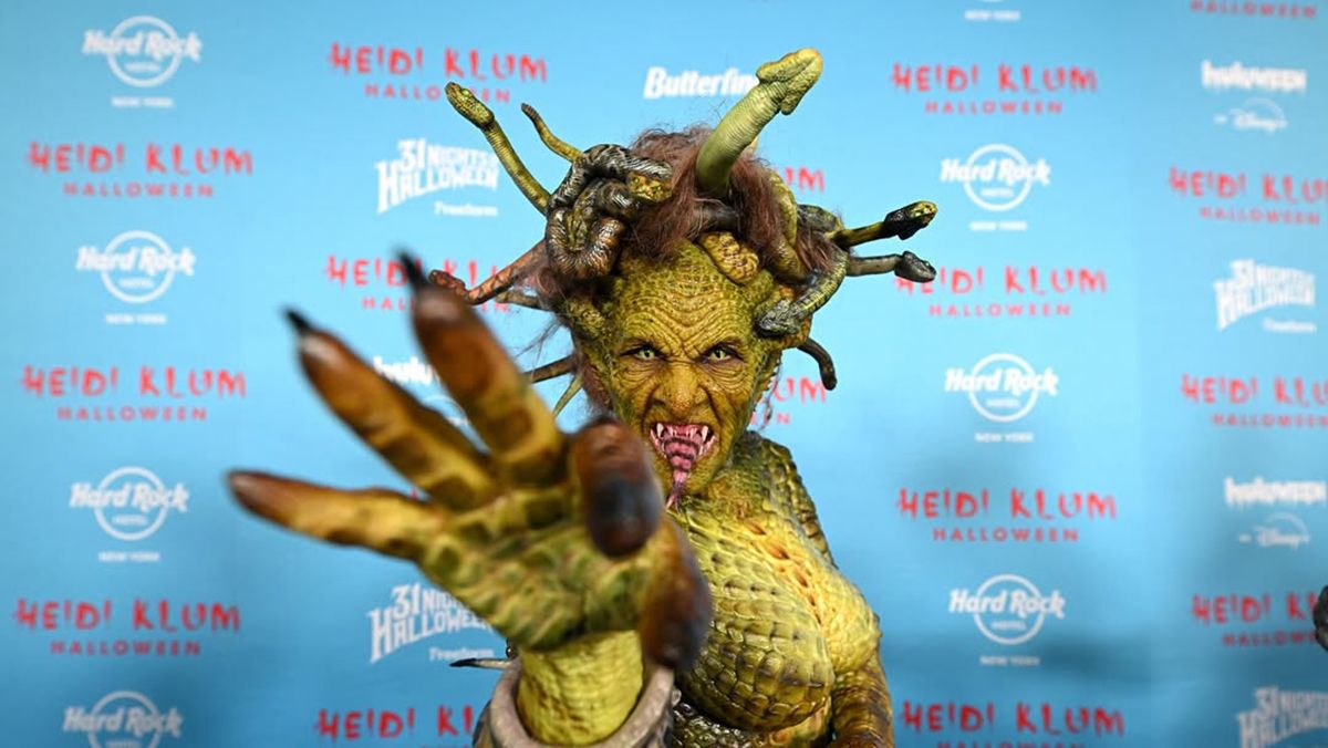 Хайди Клум в образе Медузы Горгоны