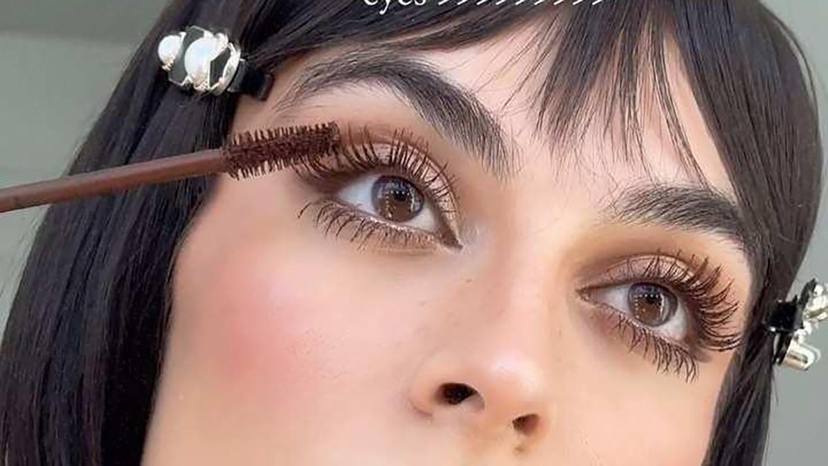 В моду ворвалась новая тушь В моду ворвалась новая тушь